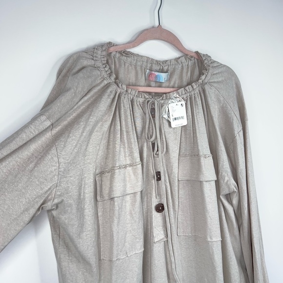 Free People Beach Cream Beige Oversized Blouse Boho Top Button Front Hemp New - Picture 3 of 12
